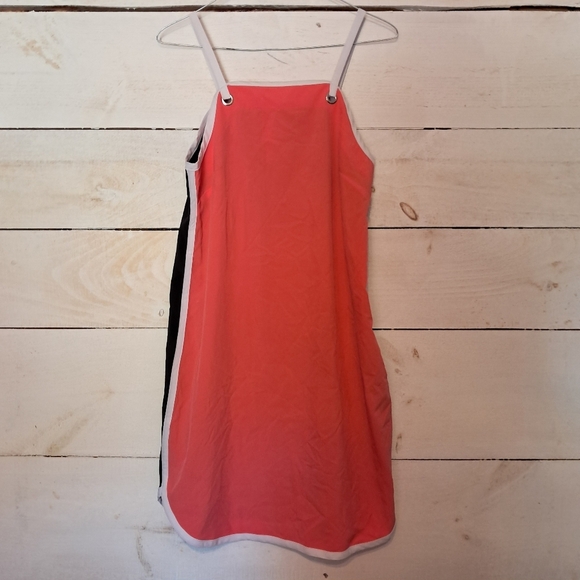 Fabletics Sleeveless Wonda Dress Desert Rose And Black White Trim Size Small - Picture 2 of 7